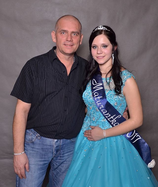 Akční třpytivé šerpy