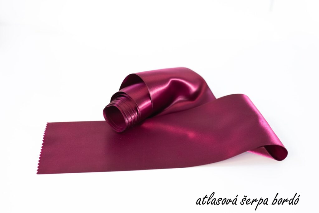 Atlasové šerpy - bordó